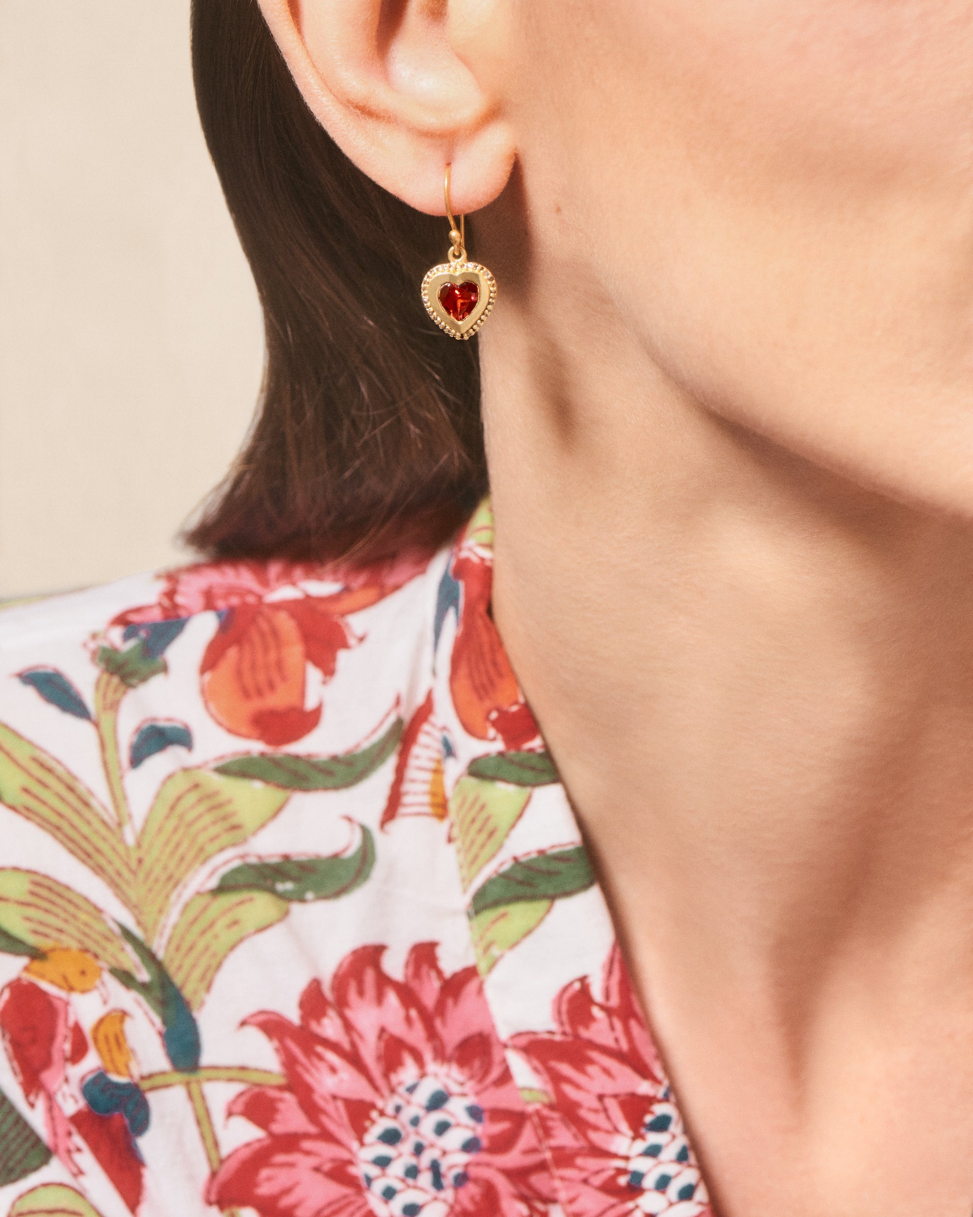 Gini Garnet earring