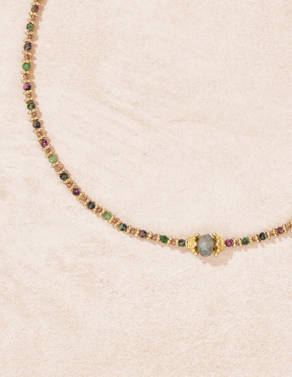 Adhiya necklace